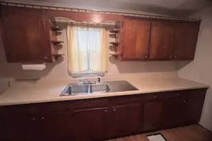 802 Grant St, Pottsville, PA 17901 - Photo 3