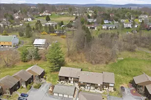 702 Village Rd, Orwigsburg, PA 17961 - Photo 21