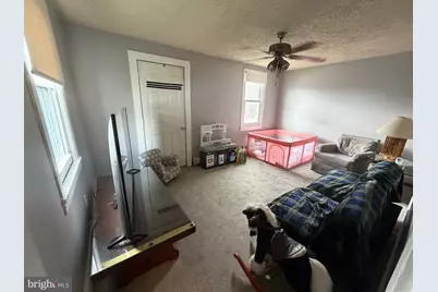 412 E Railroad Avenue, New Ringgold, PA 17960 - Photo 7