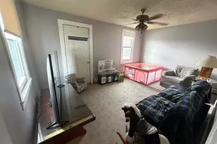 412 E Railroad Ave, New Ringgold, PA 17960 - Photo 7