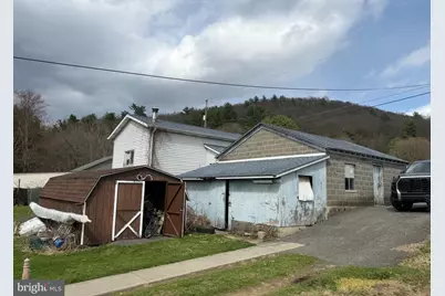 412 E Railroad Avenue, New Ringgold, PA 17960 - Photo 23