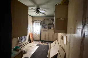 316 W Mahanoy St, Mahanoy City, PA 17948 - Photo 17