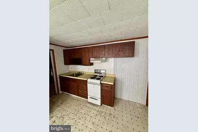 241 Pierce Street, Pottsville, PA 17901 - Photo 9
