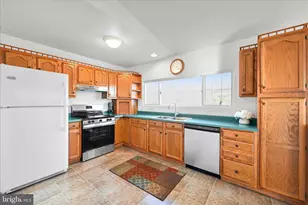 457 Wynonah Dr, Auburn, PA 17922 - Photo 11