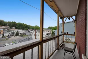 300 Lafayette St, Tamaqua, PA 18252 - Photo 17