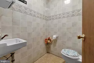 300 Lafayette St, Tamaqua, PA 18252 - Photo 33