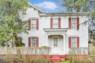 41 N Tulpehocken St, Pine Grove, PA 17963 - Photo 27