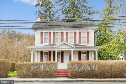 41 N Tulpehocken Street, Pine Grove, PA 17963 - Photo 1