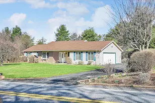 1039 Summer Hill Rd, Auburn, PA 17922 - Photo 5