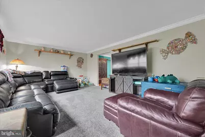 826 Pinewood Drive, Pottsville, PA 17901 - Photo 7