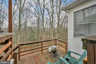 826 Pinewood Dr, Pottsville, PA 17901 - Photo 31