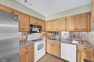 1901 Village Rd, Orwigsburg, PA 17961 - Photo 13