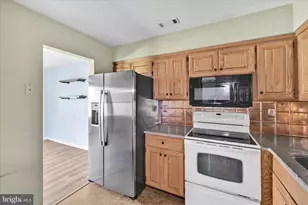 1901 Village Rd, Orwigsburg, PA 17961 - Photo 11