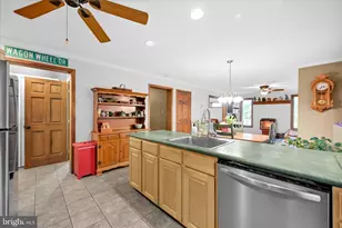 2504 & 2503 Wagon Wheel Dr, Auburn, PA 17922 - Photo 17