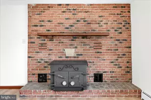 555 S Garfield Ave, Frackville, PA 17931 - Photo 7