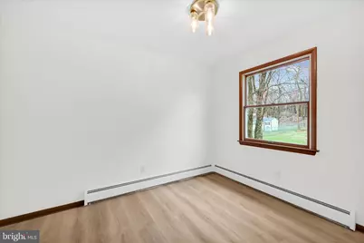 555 S Garfield Avenue, Frackville, PA 17931 - Photo 9