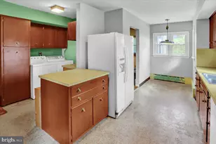 74 Hickory St, Schuylkill Haven, PA 17972 - Photo 9