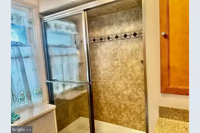 320 W Coal Street, Shenandoah, PA 17976 - Photo 9