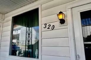 320 W Coal St, Shenandoah, PA 17976 - Photo 3