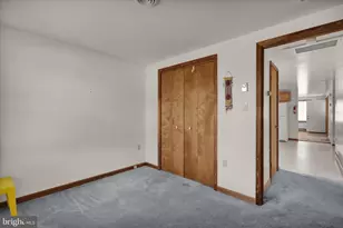 555 Honeysuckle Ct, Pine Grove, PA 17963 - Photo 19