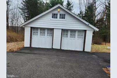 582 Fairview Street, Tamaqua, PA 18252 - Photo 3