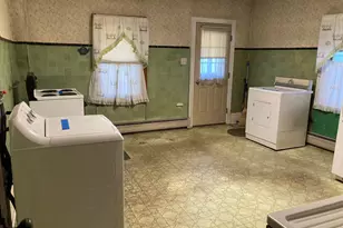 143 N Railroad Ave, Frackville, PA 17931 - Photo 7