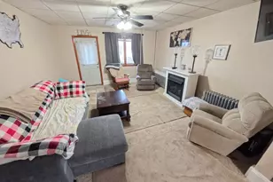 234 S Broad Mountain Ave, Frackville, PA 17931 - Photo 7
