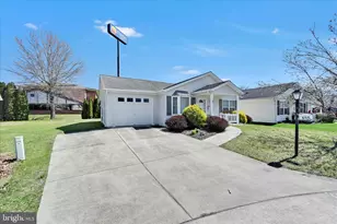 855 Trestle Ct, Pine Grove, PA 17963 - Photo 5