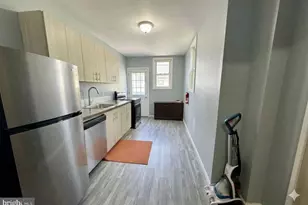 521 E Mahanoy St, Mahanoy City, PA 17948 - Photo 7