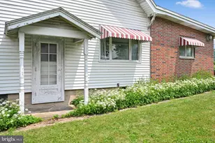 411 E Main St, Hegins, PA 17938 - Photo 11