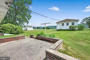 411 E Main St, Hegins, PA 17938 - Photo 7