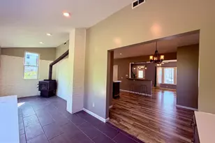 805 E Grand Ave, Tower City, PA 17980 - Photo 27
