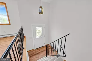 300 Topeka Ave, Shenandoah, PA 17976 - Photo 9