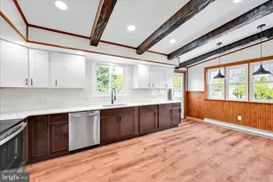 300 Topeka Ave, Shenandoah, PA 17976 - Photo 13