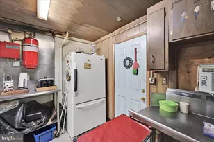 102-104 S 2nd St, Saint Clair, PA 17970 - Photo 13