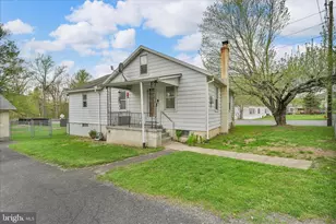 2 Lovers Ln, Pine Grove, PA 17963 - Photo 7