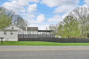 2 Lovers Ln, Pine Grove, PA 17963 - Photo 3