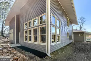 92 S Sweet Arrow Lake Rd, Pine Grove, PA 17963 - Photo 43