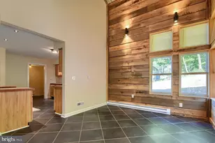92 S Sweet Arrow Lake Rd, Pine Grove, PA 17963 - Photo 15