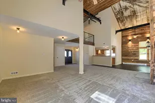 92 S Sweet Arrow Lake Rd, Pine Grove, PA 17963 - Photo 13