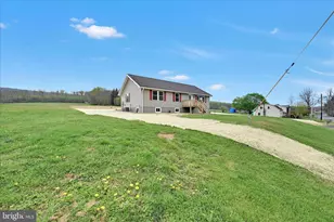 163 Swopes Valley Rd, Pine Grove, PA 17963 - Photo 9