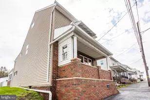 333 S Lehigh Ave, Frackville, PA 17931 - Photo 3