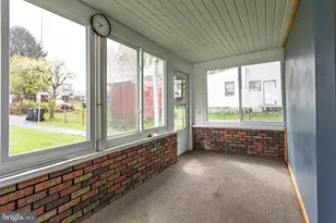 333 S Lehigh Ave, Frackville, PA 17931 - Photo 15