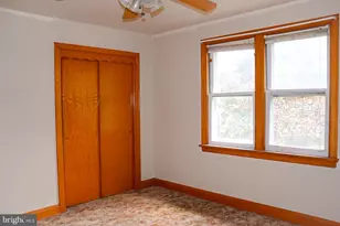 301 W Main St, Valley View, PA 17983 - Photo 21