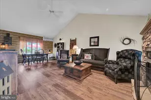 31 Harvey Dr, Pine Grove, PA 17963 - Photo 5