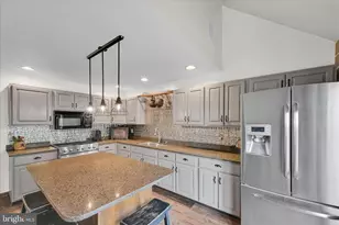 31 Harvey Dr, Pine Grove, PA 17963 - Photo 11