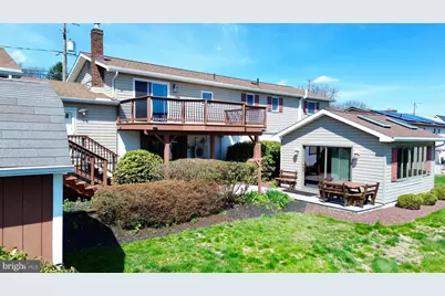 240 Arizona Avenue, Shenandoah, PA 17976 - Photo 3
