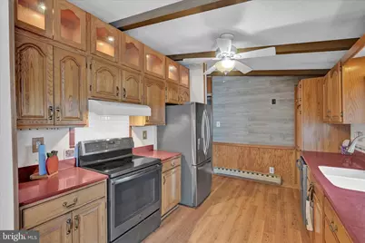 240 Arizona Avenue, Shenandoah, PA 17976 - Photo 17