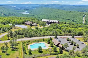 34 Golfwood Dr, Hazleton, PA 18202 - Photo 57