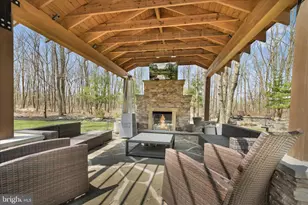 34 Golfwood Dr, Hazleton, PA 18202 - Photo 49